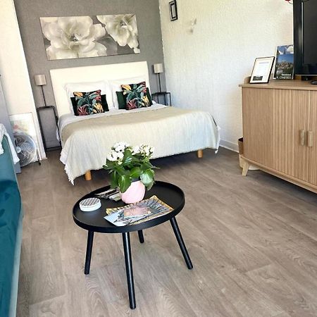 Le Clos Pichot - Studio Avec Balcon, Parking Prive - 5Mn Gare シャルトル エクステリア 写真